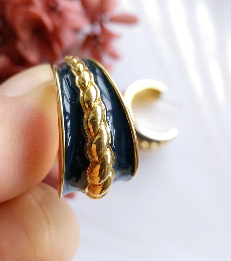 Vintage Jewelry 西洋古董飾品 MONET 摩登C圈 厚實 針式耳環