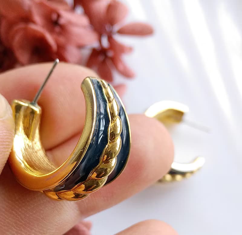 Vintage Jewelry 西洋古董飾品 MONET 摩登C圈 厚實 針式耳環