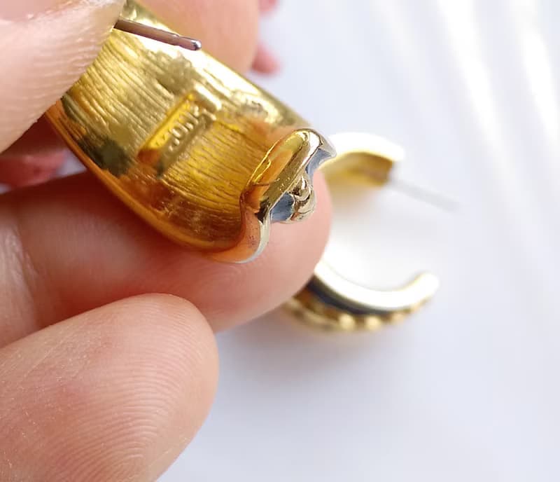 Vintage Jewelry 西洋古董飾品 MONET 摩登C圈 厚實 針式耳環