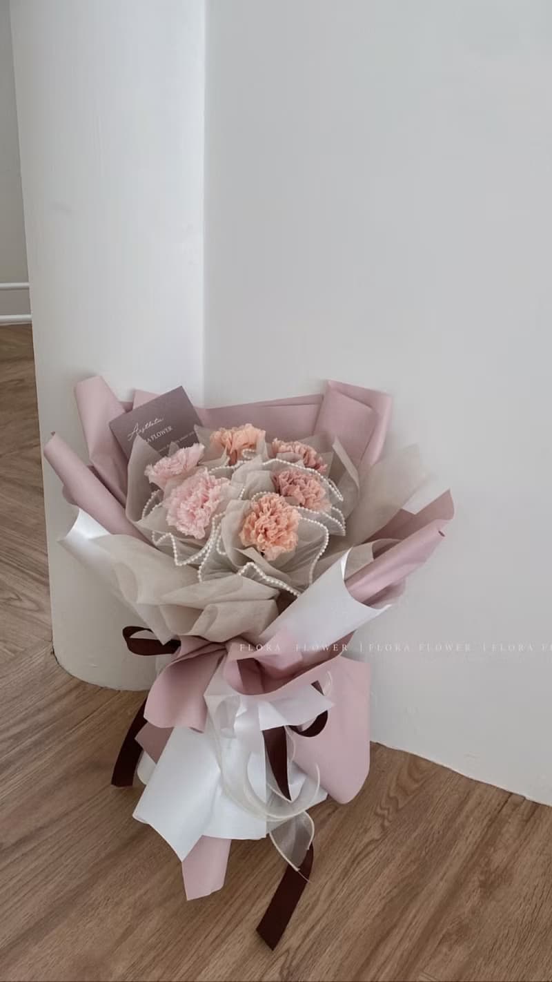 Flora Flower永生康乃馨花束-裸粉色系