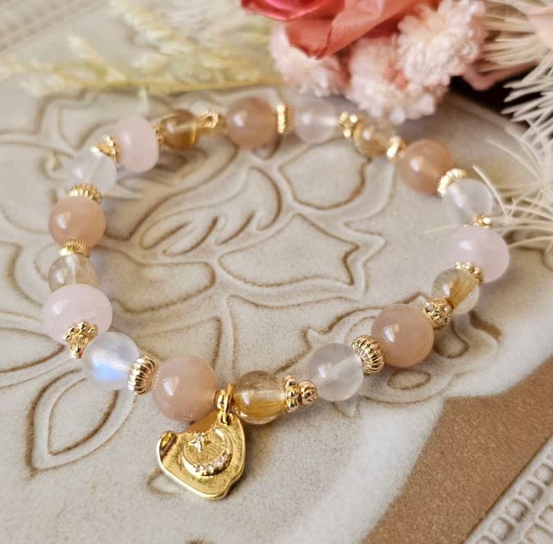 金沙柔光- 橙月光石/鈦晶/粉晶/月光石水晶手鍊