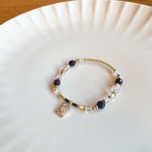 【哥德式的華麗與富貴】藍砂石 白水晶 水晶手鍊