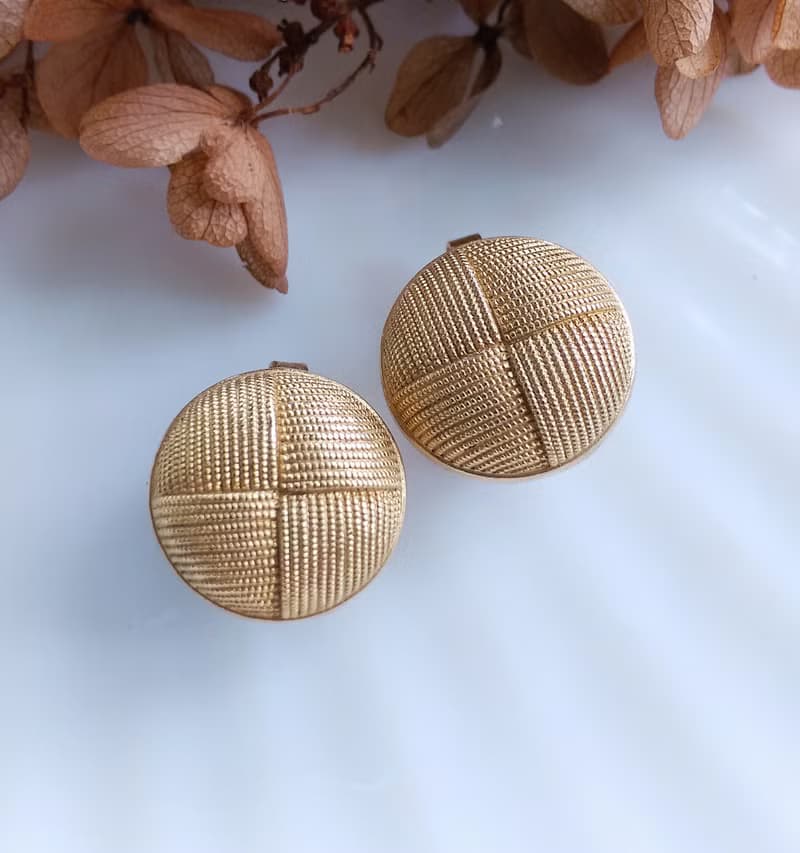 Vintage Jewelry 西洋古董飾品 AVON 小巧 都會摩登 夾式耳環
