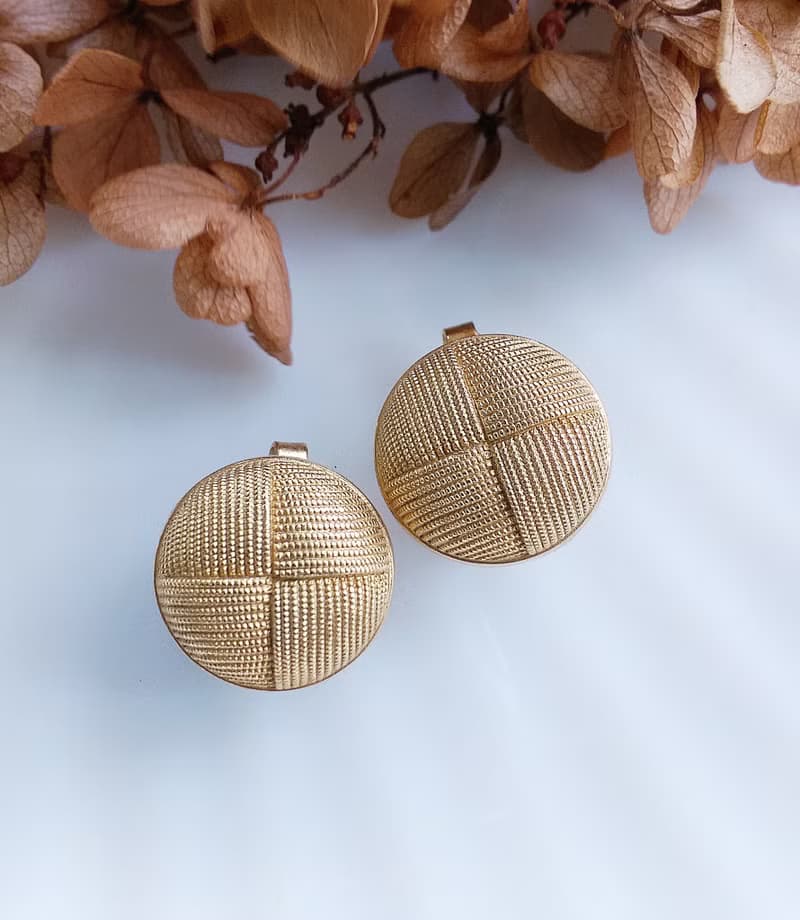 Vintage Jewelry 西洋古董飾品 AVON 小巧 都會摩登 夾式耳環