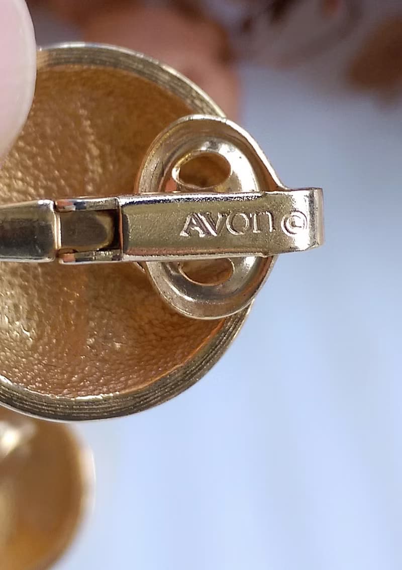Vintage Jewelry 西洋古董飾品 AVON 小巧 都會摩登 夾式耳環