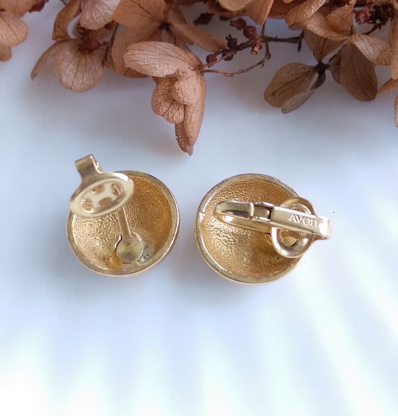 Vintage Jewelry 西洋古董飾品 AVON 小巧 都會摩登 夾式耳環