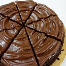 烏龍生巧克力蛋糕(八吋)