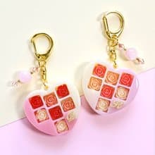 愛心字母盒子玫瑰巧克力鑰匙圈 個人化