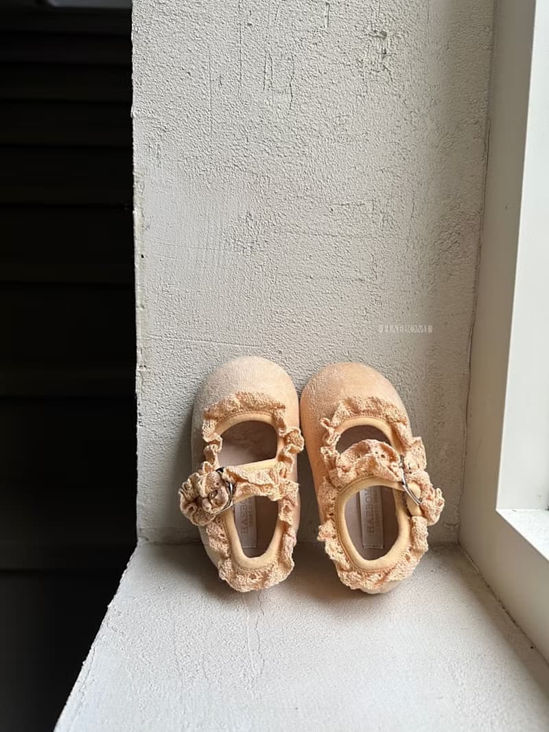 neko haebomi1001 baby&kids shoes (Beige)