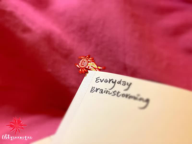 【預購】六角恐龍Hobby刺繡手編蠟線書夾