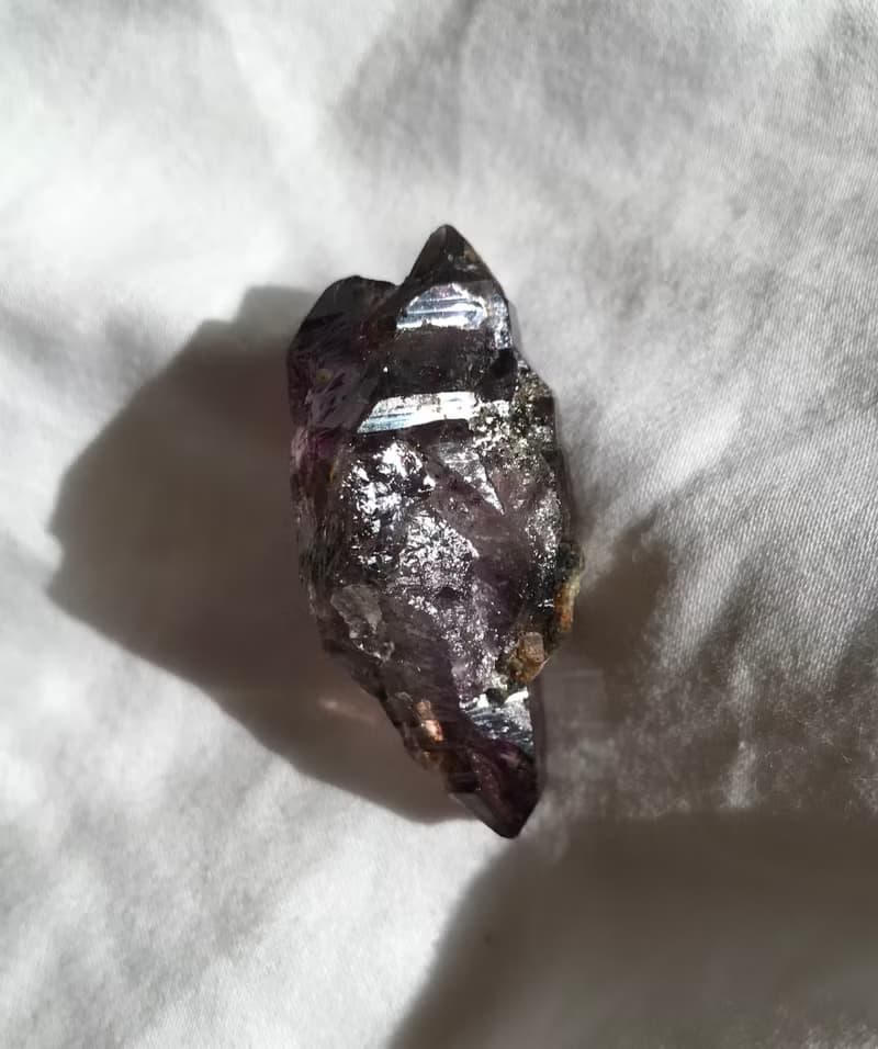 超七水晶 水膽 雙尖 紫晶 草苺晶 紫水晶原石 城堡 骨幹水晶 印記