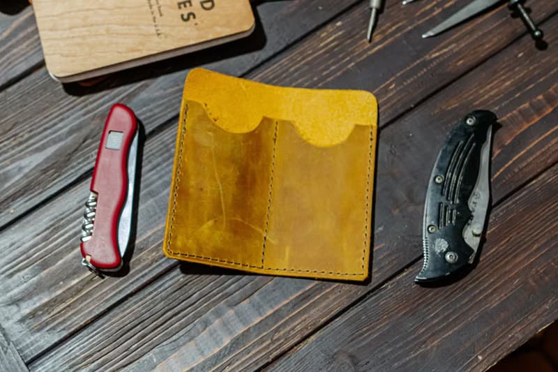 EDC 個人化皮革口袋刀套