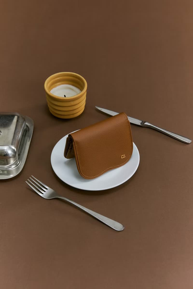 Wave wallet (textured leather collection)