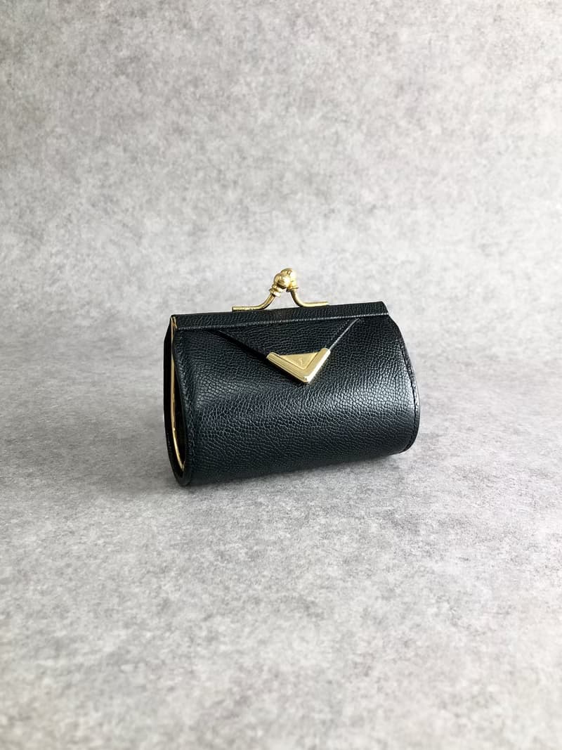【 日本直送　名牌中古包 】Yves Saint Laurent イヴ・サンローラン コインケース ブラック YSL レザー がま口 オールド hvc8nr
