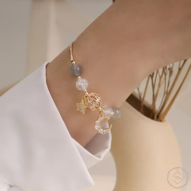 (創意+舒眠) 海棠花 | 拉長石 白水晶 | 天然水晶手鍊