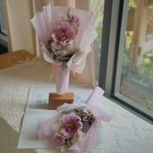 葉玫瑰乾燥花束 .香皂花束