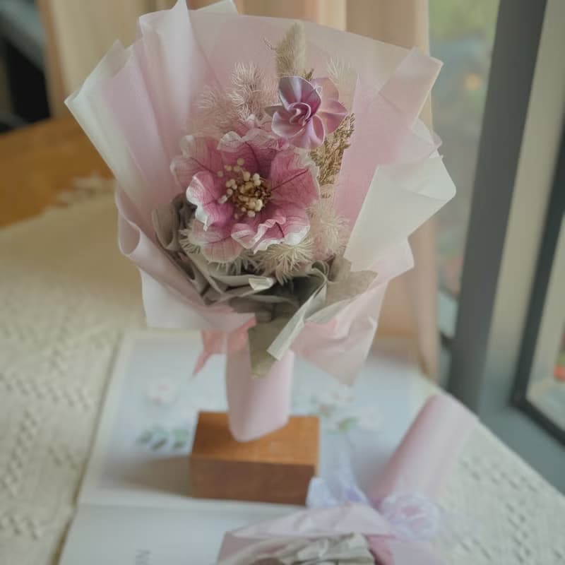 葉玫瑰乾燥花束 .香皂花束