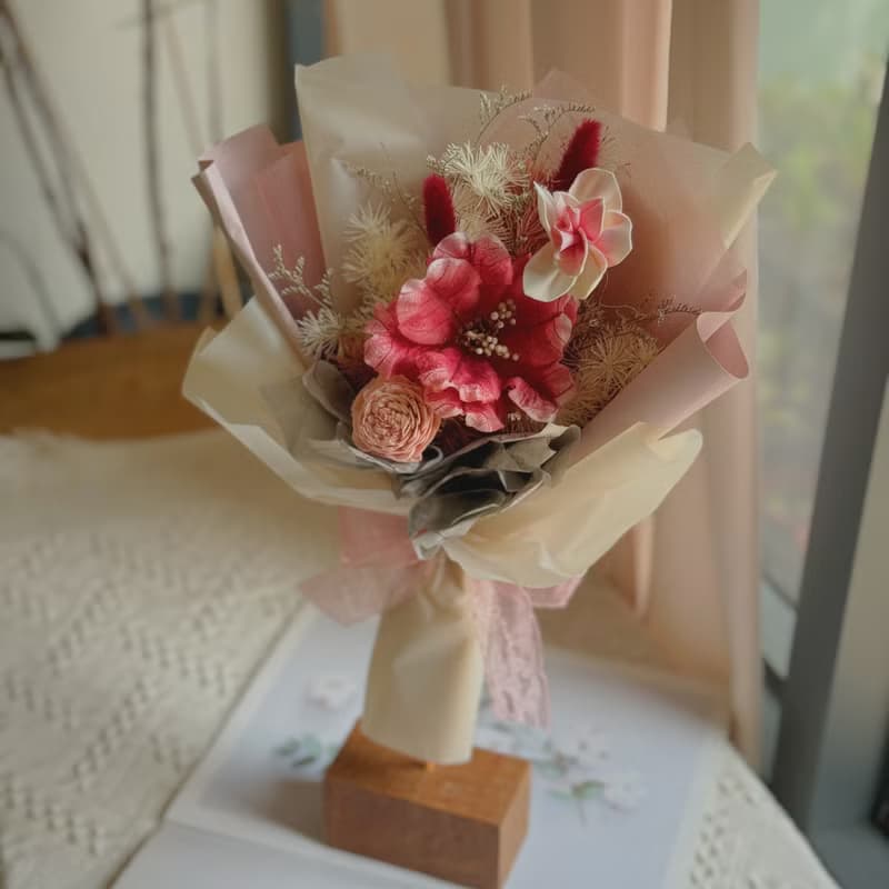 葉玫瑰乾燥花束 .香皂花束