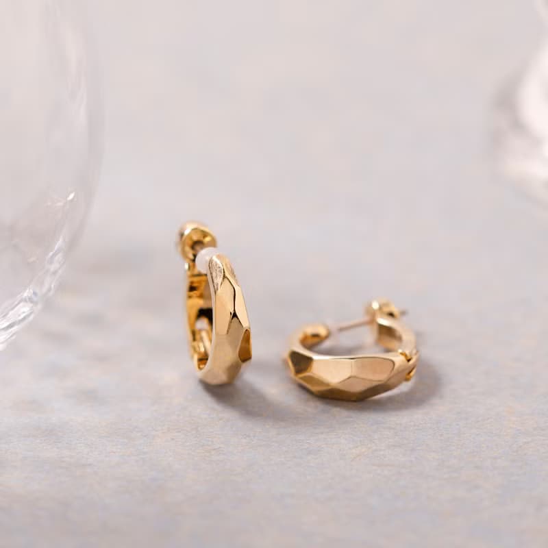 【Pinkoi限定商品】circle-sparkle smooth pierced earring　GD　ニッケルフリースムースピアス　フープピアス　ゴールド