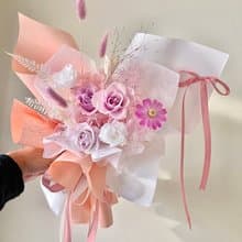 粉色韓系飄逸感永生玫瑰花束。流量爆款花束。情人節生日告白