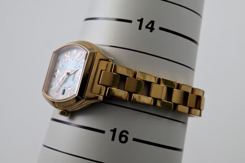 送料無料 SEIKO セイコー LUKIA ルキア ソーラー電波時計 Ref.V137-0CE0 パールホワイト 手錶 古董錶 復古手錶 日本直送