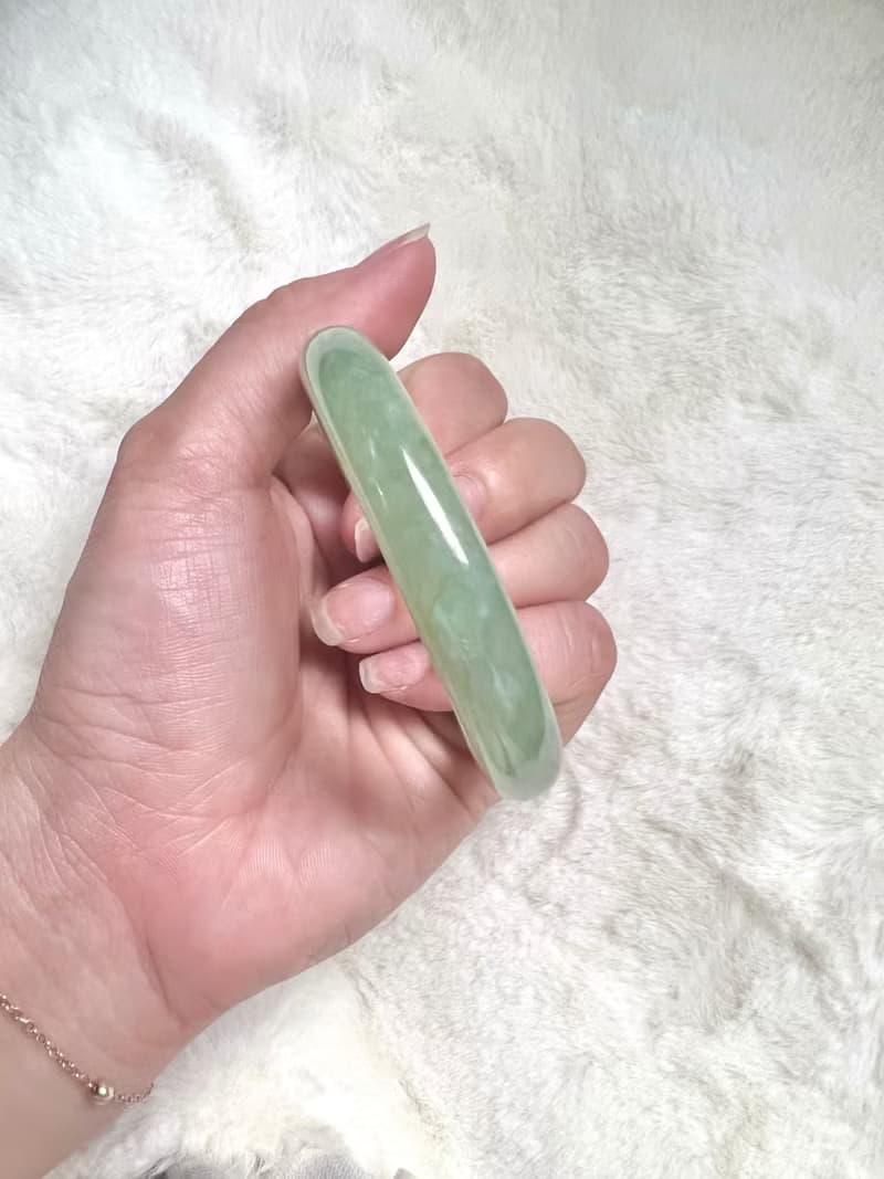 翡翠A貨糯冰底湖水綠飄黃翡手鐲玉鐲/圈口適50.51.52/生日/送禮/