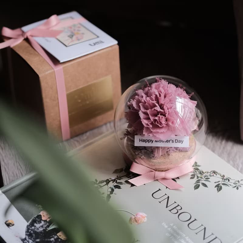 永生花康乃馨/玫瑰單朵(小)玻璃盅/附禮盒提袋卡片/生日禮物