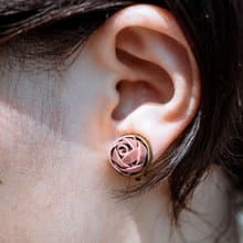 十六歲 Sixteen 纏花耳飾 珍珠粉