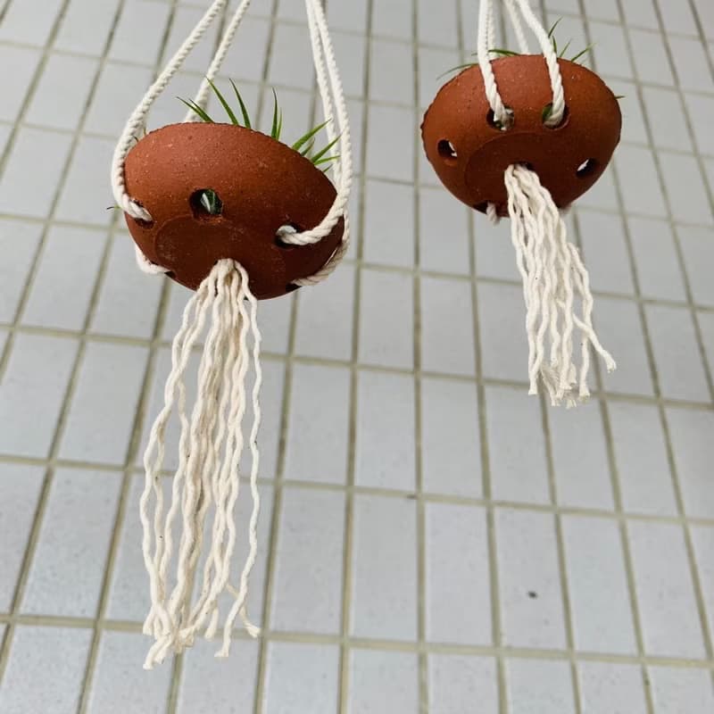 MACRAME  手工空氣鳳梨吊飾 小瓦紅陶掛盆 空氣鳳梨支架-不含植物