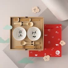 【Mao's 樂陶陶 x 寫字的人】日日祝福 雙碗湯筷禮盒組