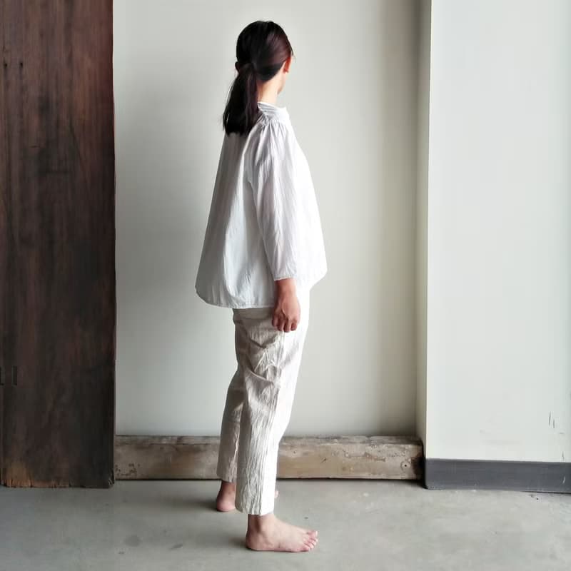 小V領八分袖衫  水洗棉  白