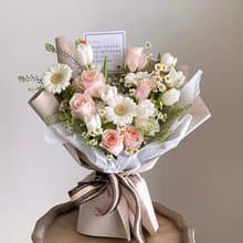 【鮮花】粉白色玫瑰鬱金香太陽花鮮花花束