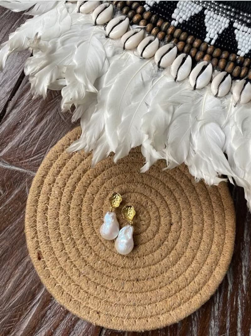 镀金巴洛克珍珠耳环,金珍珠耳环,24k 巴洛克珍珠耳环