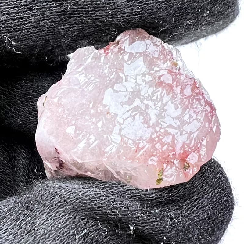 山丘。 原礦  療癒  一圖一物 擺件 淨化 l 花園水晶共生綠簾石 l