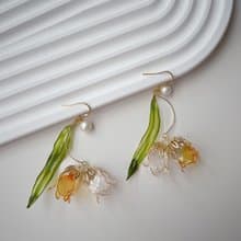 青春歲月 花朵垂墜式樹脂耳環