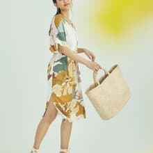 夏日和風渡假印花綁帶洋裝