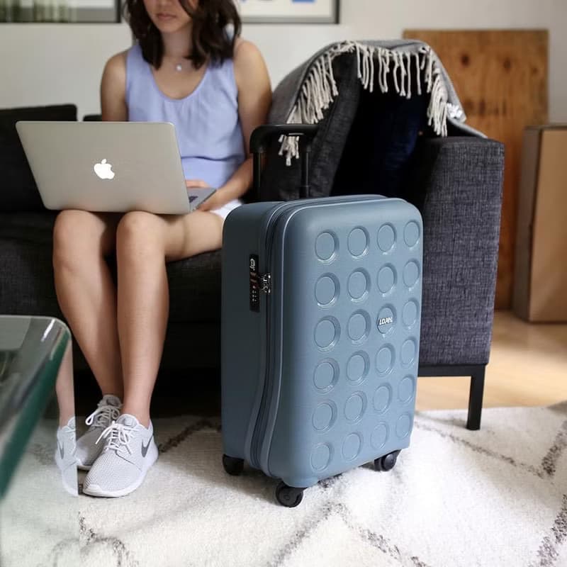 【LOJEL】VITA 22吋 登機箱 PP材質 雙齒防盜防爆拉鍊箱 橄欖綠