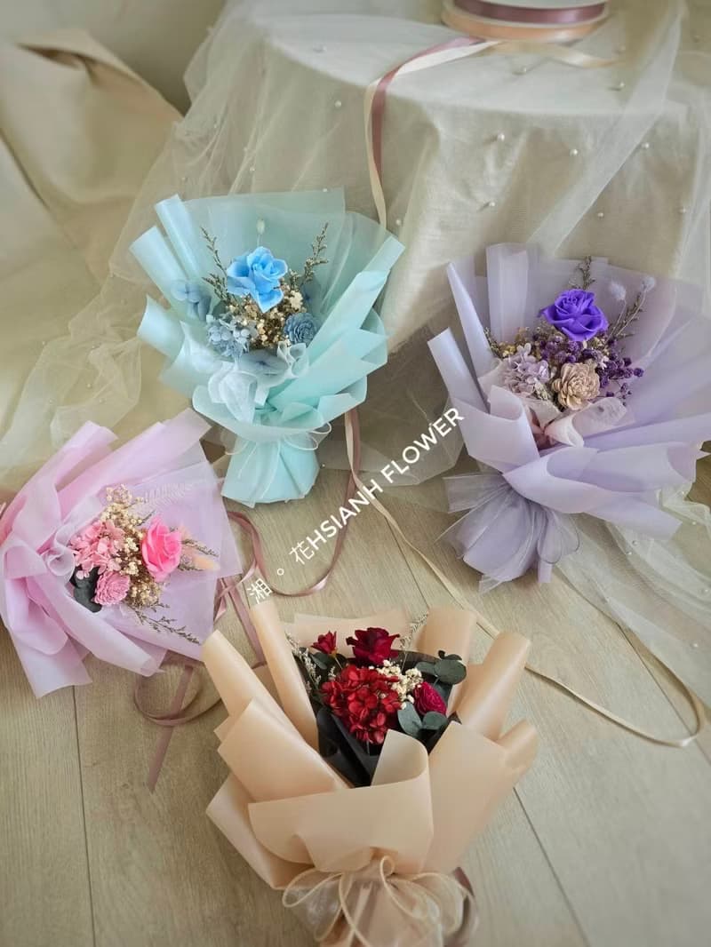 七夕永生玫瑰中花束