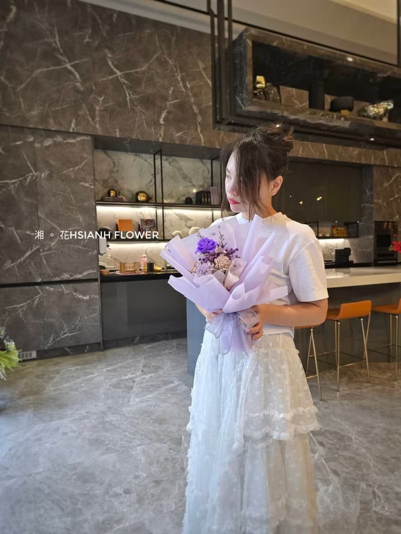 七夕永生玫瑰中花束