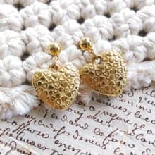 Vintage Jewelry 西洋古董飾品 垂墜 金色調 優雅愛心 針式耳環