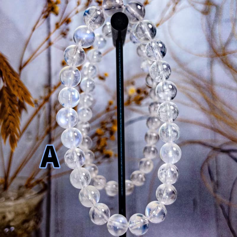 【斯里蘭卡透體藍月光石】5A顆顆透體帶效應|水晶手串 一物一拍