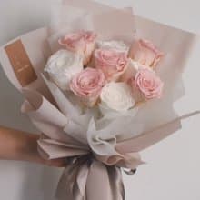 /粉白玫瑰9朵花束/七夕 紀念日 周年 生日 儀式感 畢業 母親節