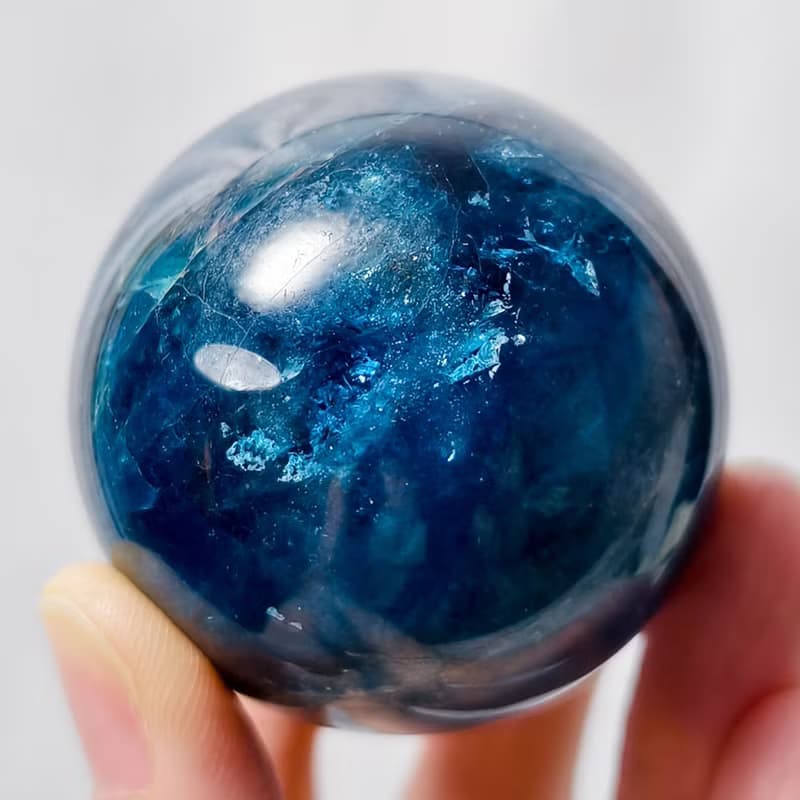稀有藍磷灰石 紅色帶 晶球擺件 圓滿 收藏 有球必應 單品 禮物