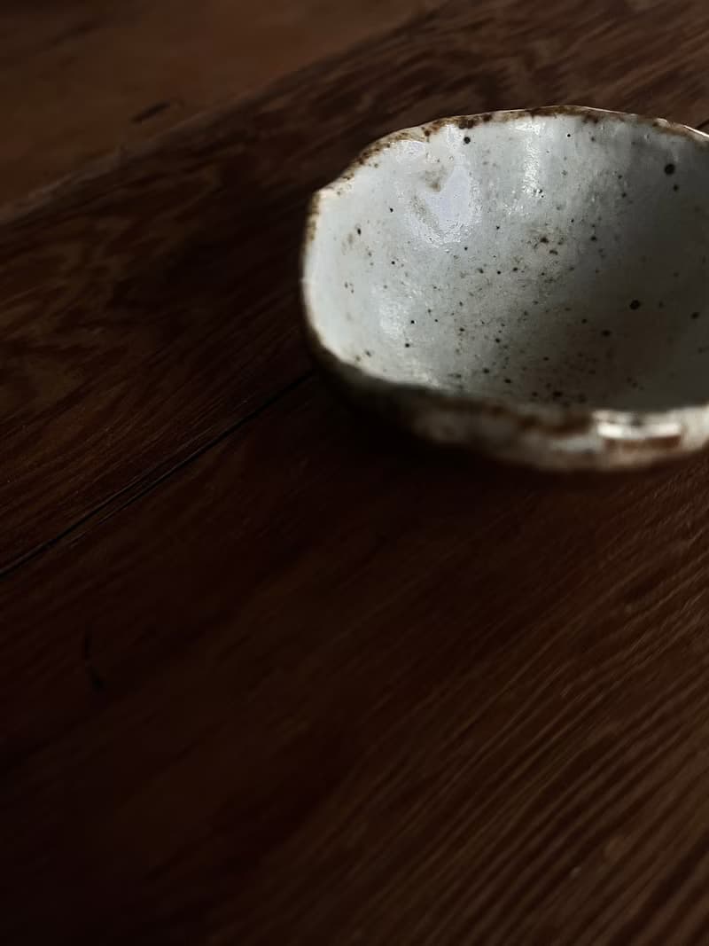 流白 手捏小茶杯 六入 | 陶器皿