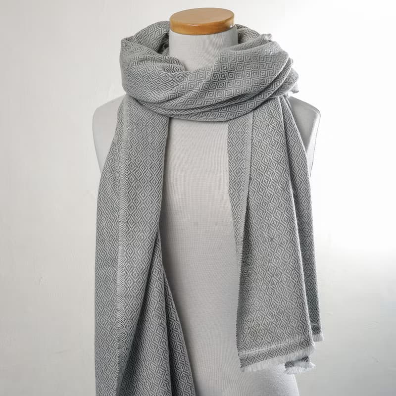 【厚款】喀什米爾羊毛圍巾/披肩  鑽石紋灰色 手工機織