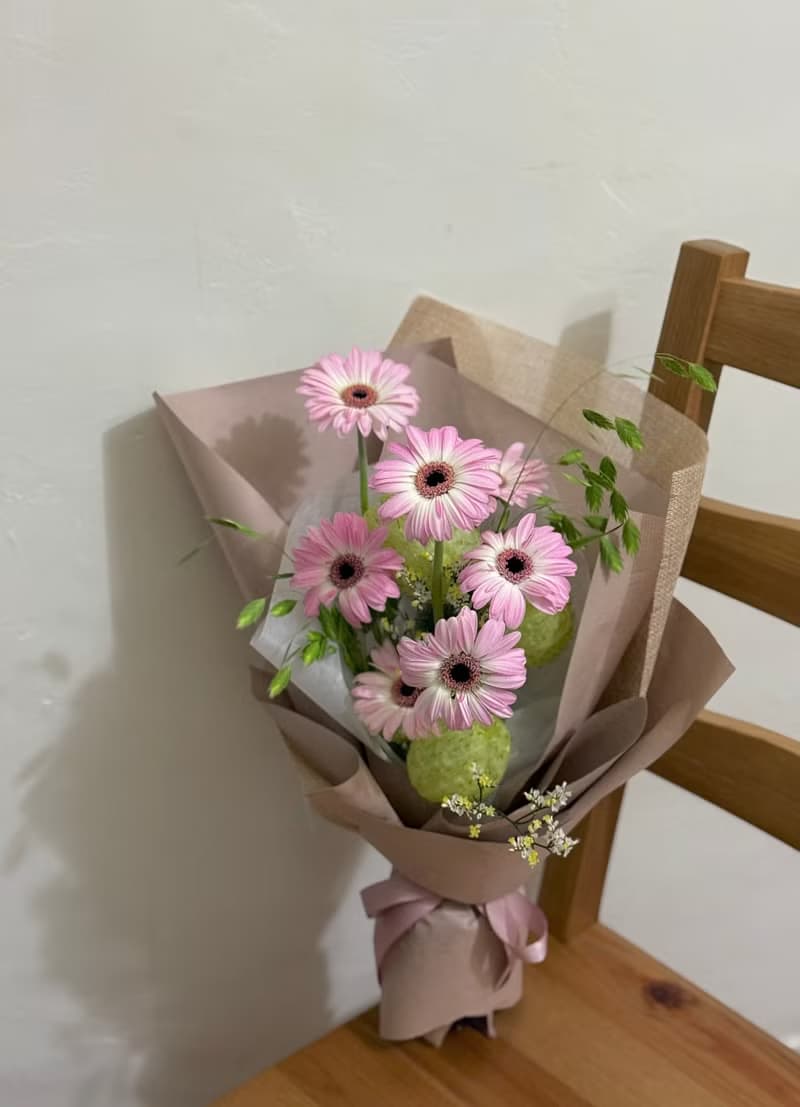 太陽花花束 畢業花束 粉色花束