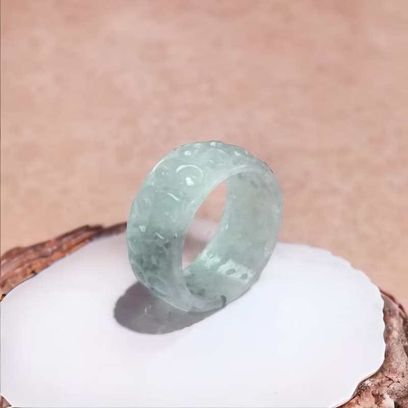 冰飄烏雞翡翠雕花玉戒 | 天然緬甸A貨翡翠 | 送禮