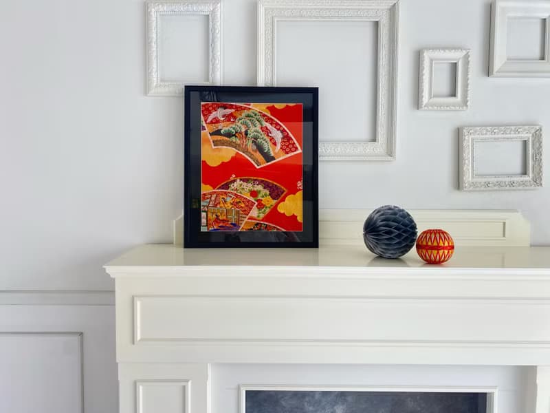 きものからつくるアートパネル　86　縁起物　壁掛け　絵画　1点もの　松　鶴　扇