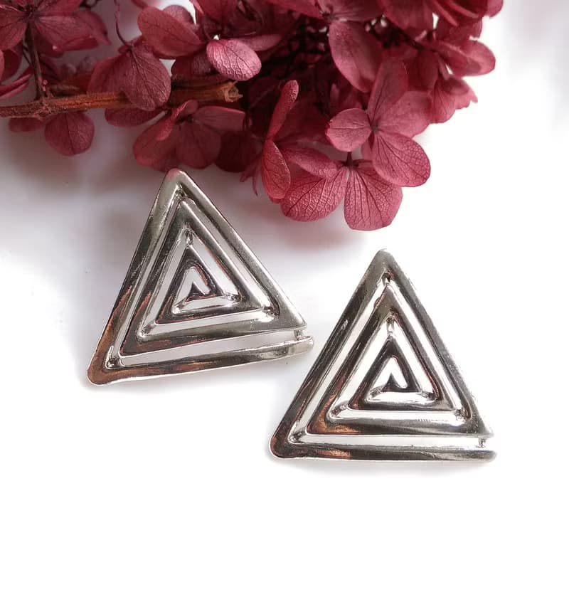 Vintage Jewelry 西洋古董飾品 銀色調 幾何 三角 針式耳環