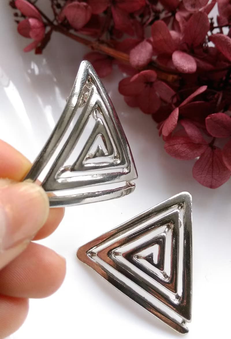 Vintage Jewelry 西洋古董飾品 銀色調 幾何 三角 針式耳環